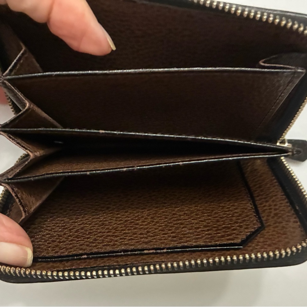Foot the Coacher Designer Leather Luxury Wallet - Picture 3 of 5